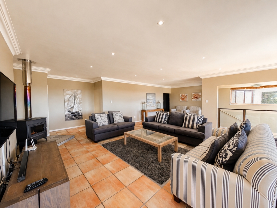 4 Bedroom Property for Sale in Lower Robberg Western Cape